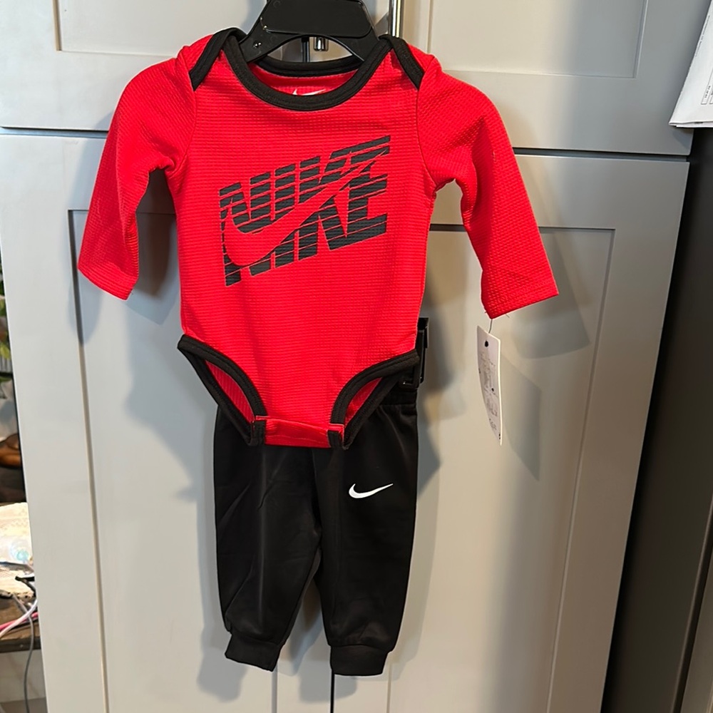 Nike Kids Red and Black two piece set